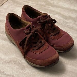 Dansko Maroon Lace-Up Sneakers